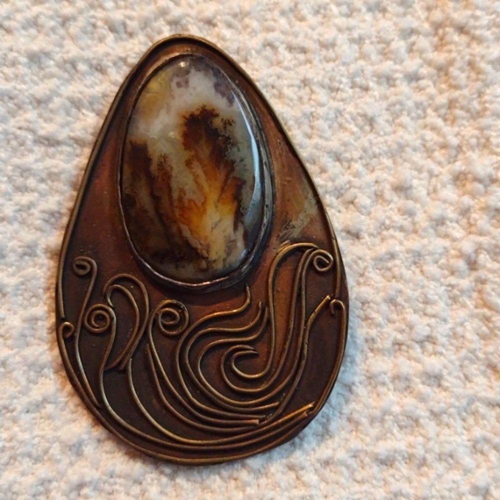 Pendant
